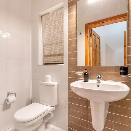 Wonderful, Designer 2br With Large Sofa & Tv By 360 Estates * St. Julian's